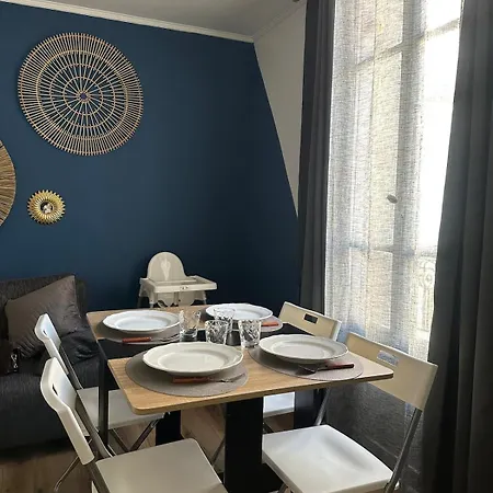 New Near Paris Metro L13 Apartment Asnieres-sur-Seine
